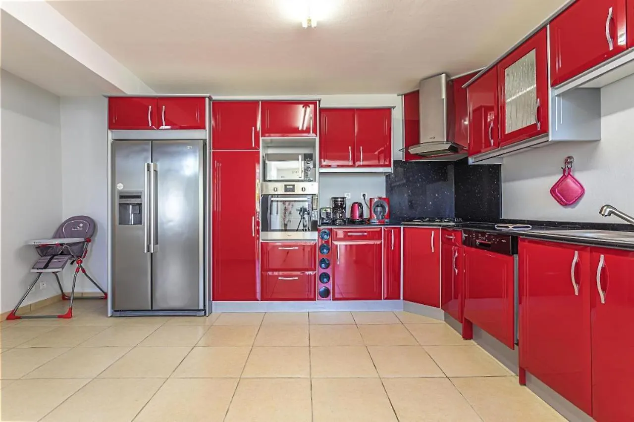 Apartamento Appartement Charmant A Le Moule, Avec Piscine Partagee Guadalupe
